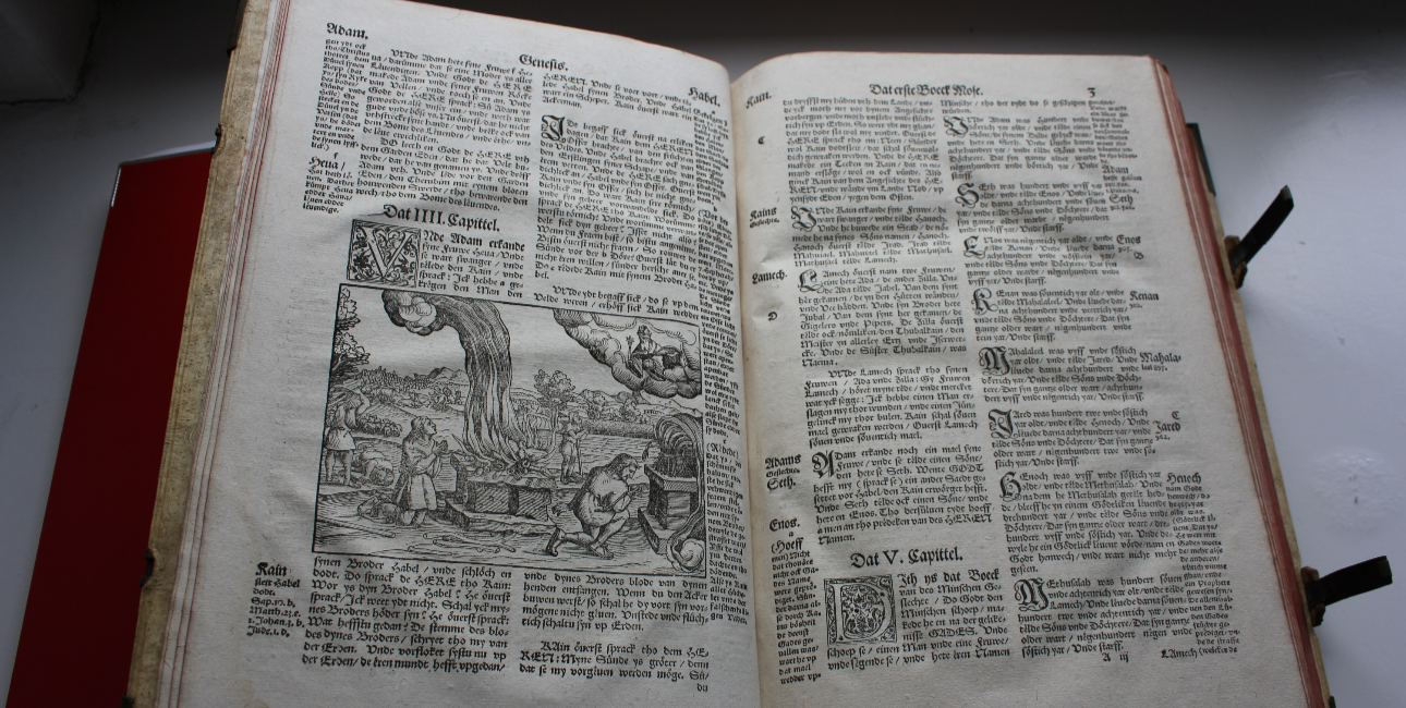 Nedertysk Lutherbibel fra 1574
