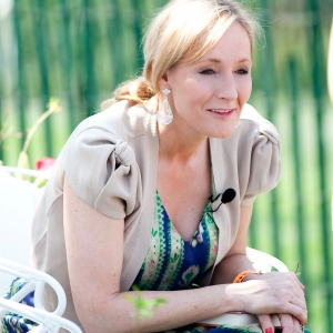 J.K Rowling læser op ved Det Hvide Hus i Washington i 2010. Foto: Daniel Ogren.