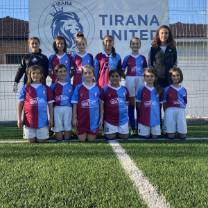 Tirana United, fodboldhold Albanien_høj opløsning. Foto: UBS