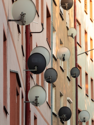 Paraboler. Foto: Paweł Czerwiński / Unsplash