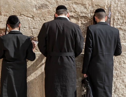 Jøder beder ved Grædemuren.