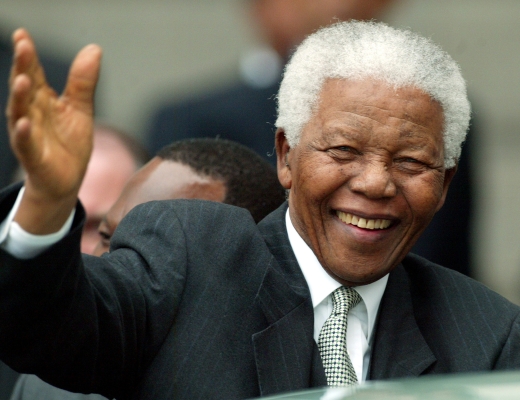 Nelson Mandela sagde om Jesus' betydning: "Det Gode Ord blev båret af vores genfødte Messias, som ikke valgte én race, som ikke valgte ét land, som ikke valgte ét sprog, som ikke valgte én stamme, men som valgte hele menneskeheden. Hver påske markerer vores tros genfødsel. Den markerer vores Frelsers sejr over torturen på korset og graven." Foto: Mike Hutchings/REUTERS/Scanpix.