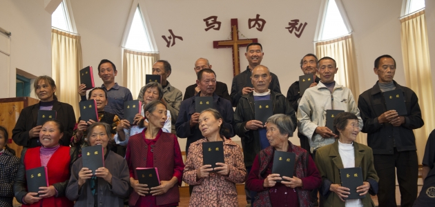 Der har været stor efterspørgsel på bibler blandt Kinas etniske og kristne minoriteter. Foto: De Forenede Bibelselskaber, taget af Andrea Rhodes. 