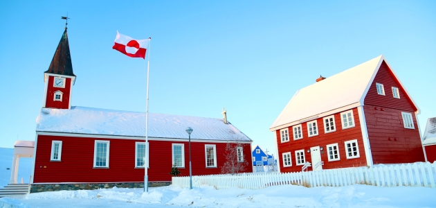 Annaassisitta Oqaluffia (Vor Frelser Kirke) i Nuuk er Grønlands domkirke. Foto: Chris Christophersen / Shutterstock.