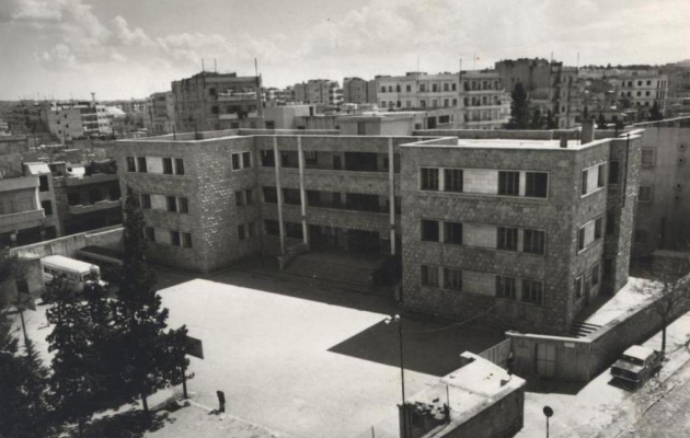 Børnehjemmet i Aleppo er i dag et gymnasium, men bærer stadig Karen Jeppes navn.
