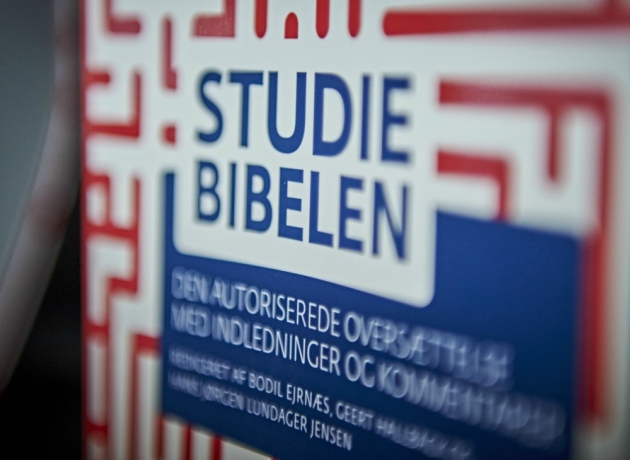 Studiebibelen vækker begejstring.