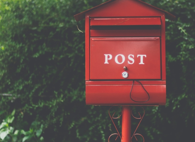 Postkasse. Foto: Unsplash.